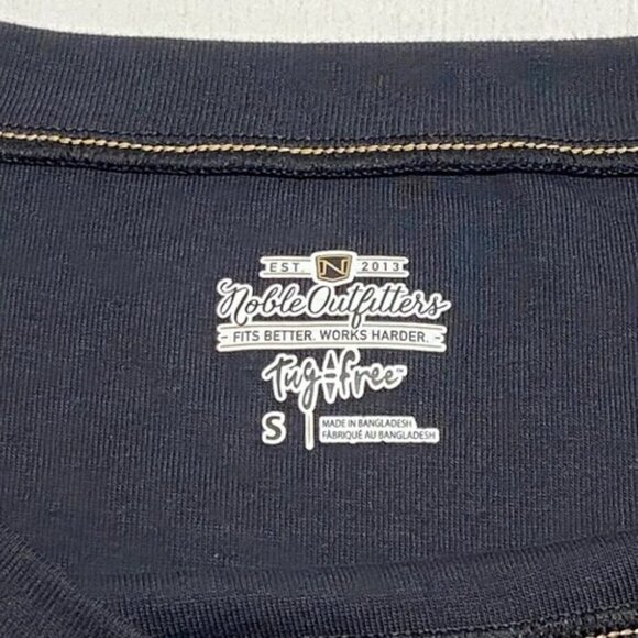 Noble Outfitters Tug Free Women's Small Black Elbow Length Sleeve Gold Logo NWT - Picture 7 of 10